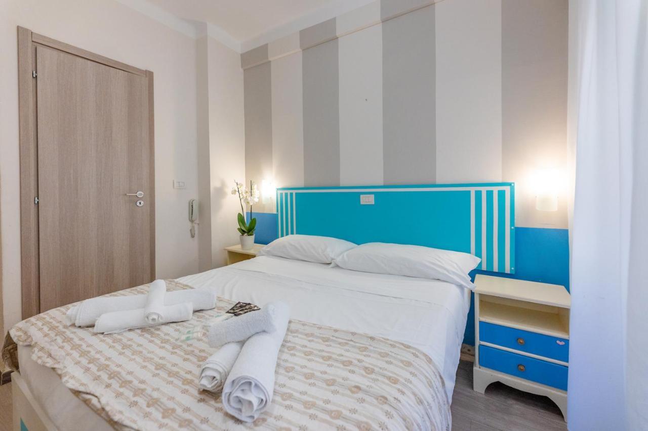 B&B Oasi Finale Ligure Ngoại thất bức ảnh